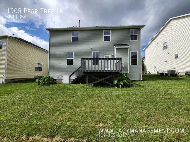 Building Photo - 1905 Pear Tree Ln