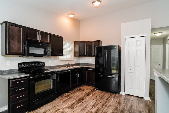Building Photo - 8520 Gold Rush Way