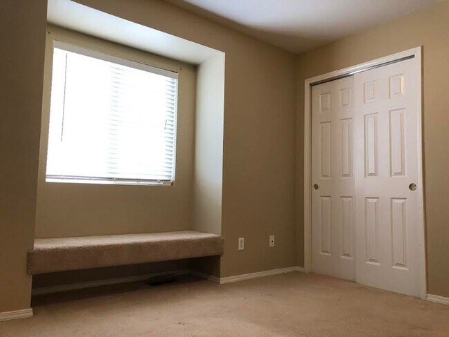 Building Photo - 2662 Bannister Ct