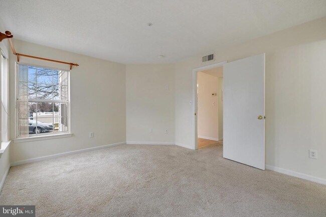 Building Photo - 14229 Bowsprit Ln