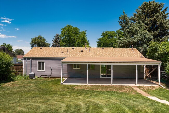 Building Photo - 5290 Highline Pl
