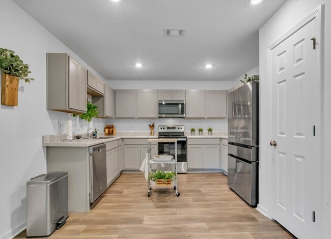 Building Photo - 1644 Addies Way