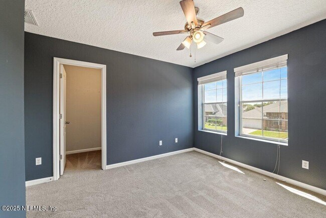 Building Photo - 3149 Silverado Cir