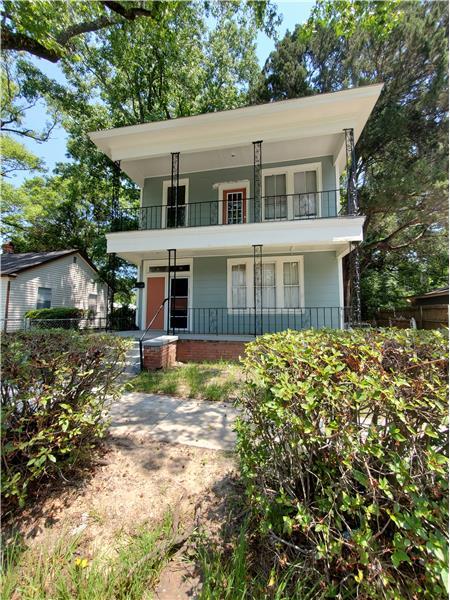 Building Photo - 706 E 35th St