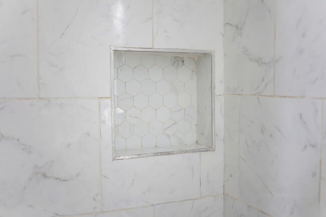 Building Photo - Beautiful Cape Cod Style home for Rent!  BONUS MILITARY / FIRST RESPONDER DISCOUNT!