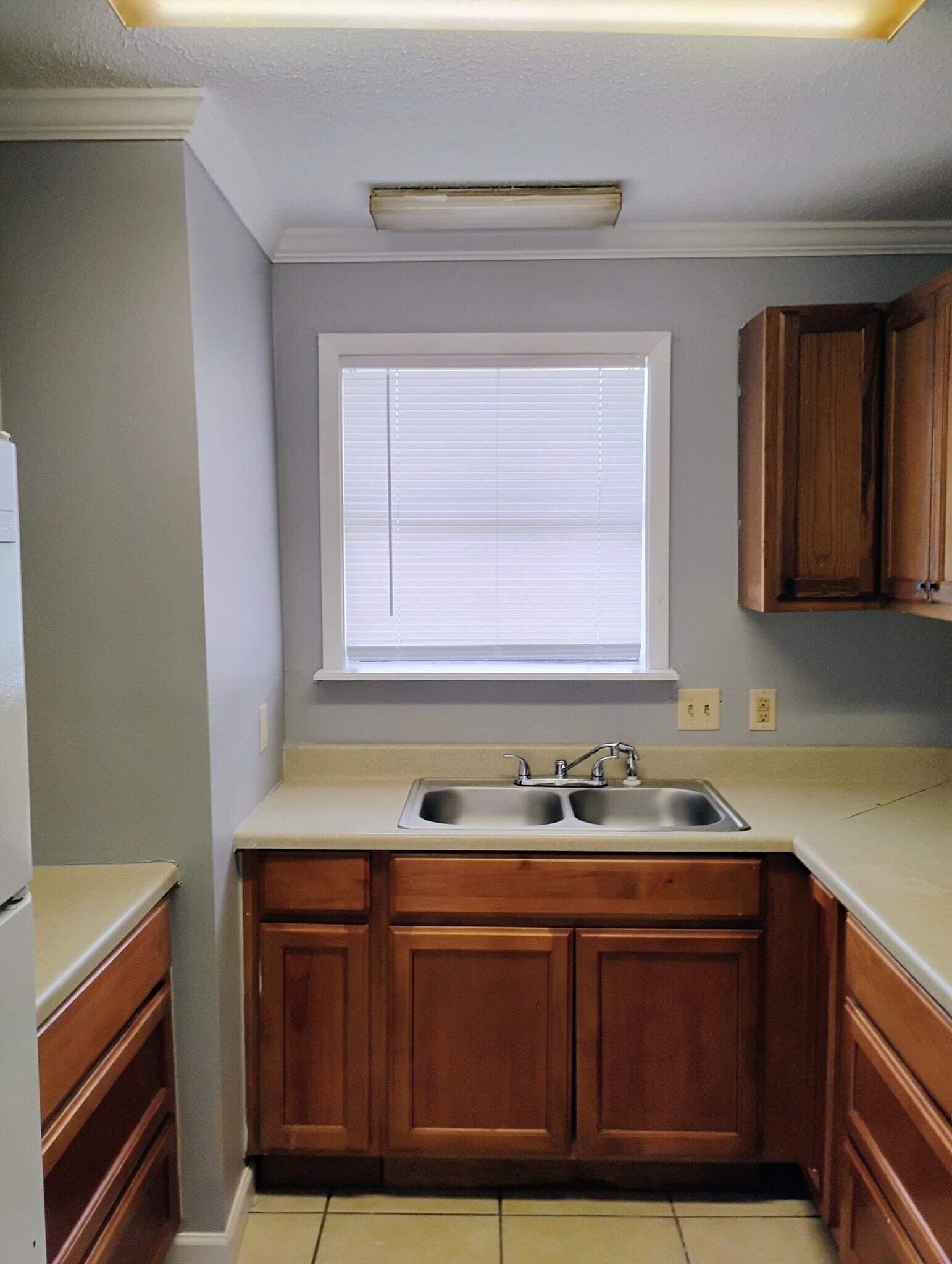 Building Photo - 13706 Goodwood Dr