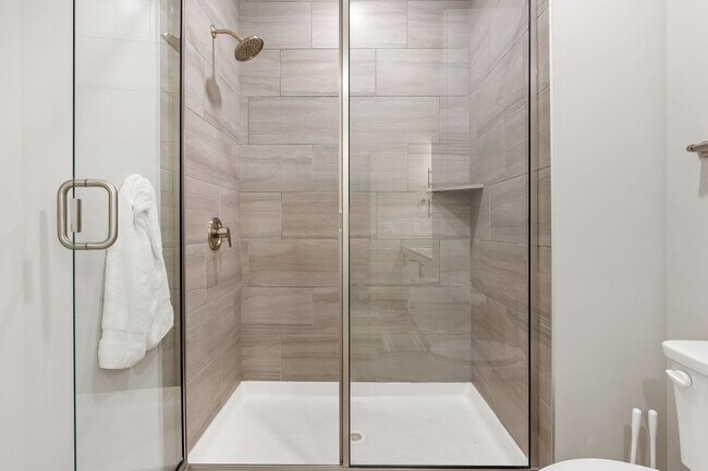 Building Photo - 5820 1/2 Cameron Rd