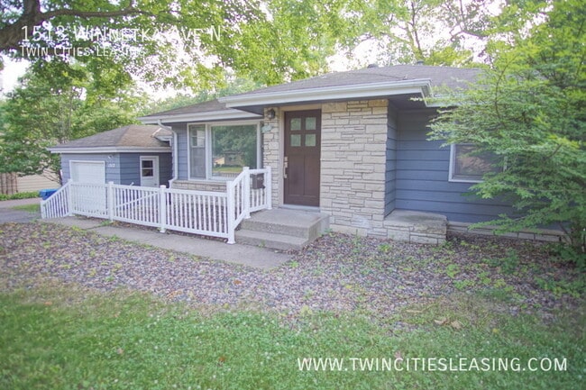 Building Photo - 1513 Winnetka Ave N