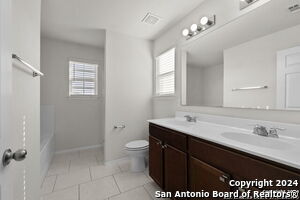 Building Photo - 12041 Silver Lgt
