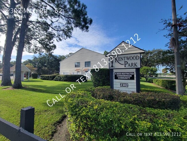 Building Photo - Beautiful Plant City Townhome