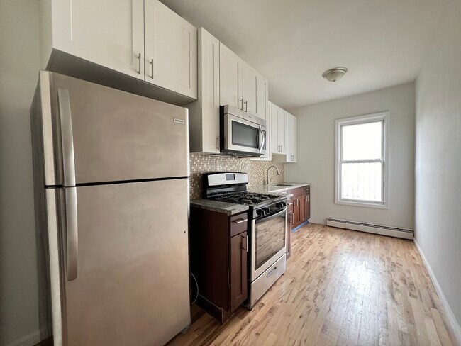 Unit 2 - 11 Rose Ave