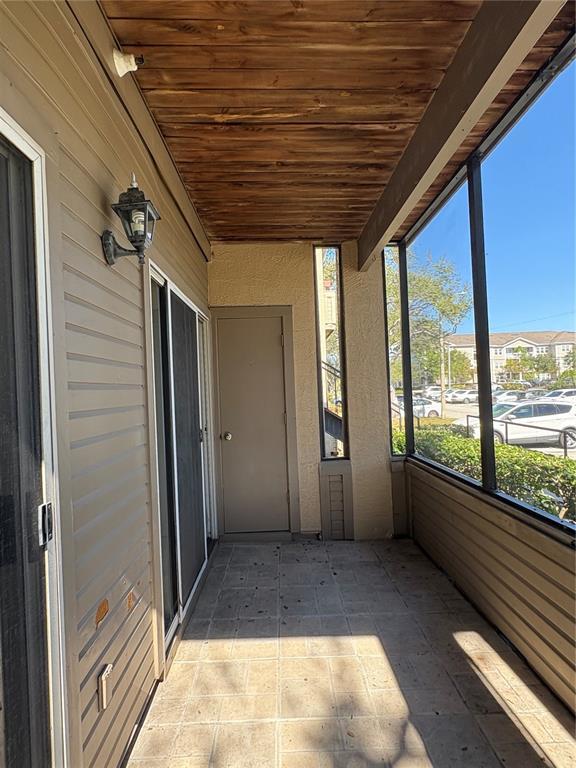 Building Photo - 10263 Gandy Blvd N