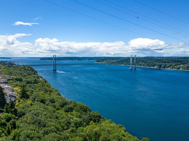 Building Photo - Sweeping waterfront views in this 2-Bedroo...