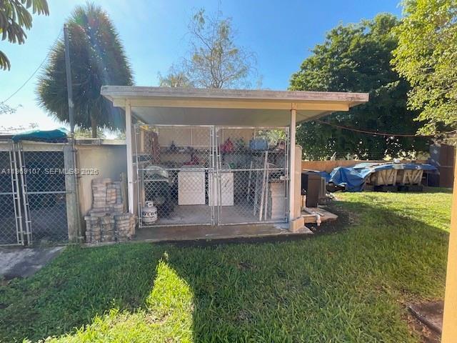 Building Photo - 12500 SW 43rd St