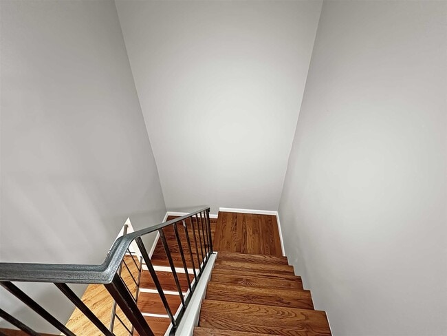 Building Photo - 5305 Chelsea Cove N