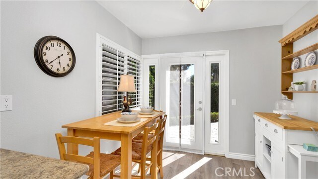 Building Photo - 30 Pinewood