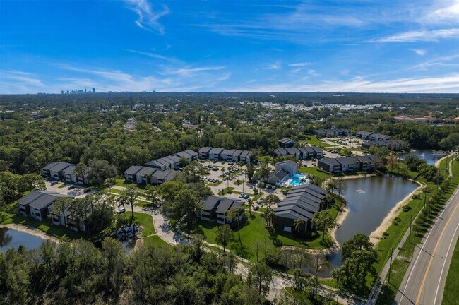 Building Photo - 1400 Gandy Blvd N