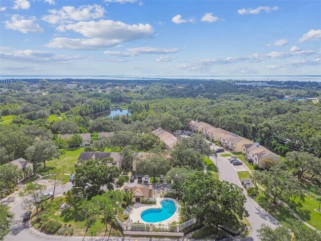 Building Photo - 103 Brigadoon Dr