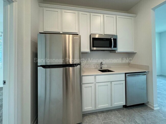 Building Photo - 5298 Diamondleaf Dr