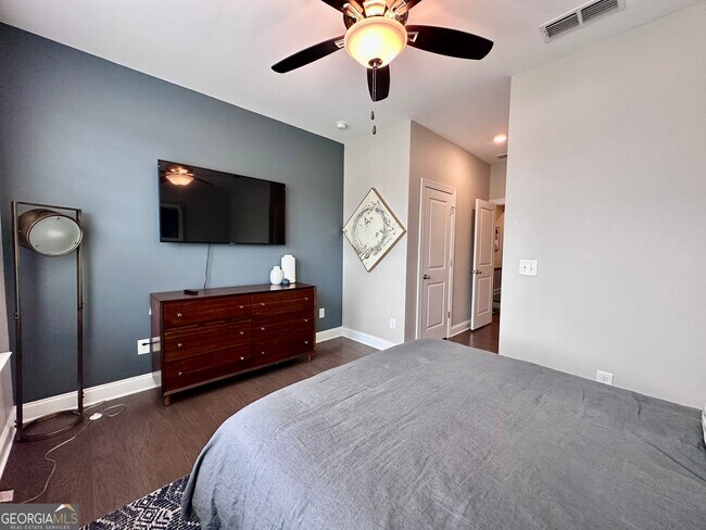 Building Photo - 4004 Allegretto Cir