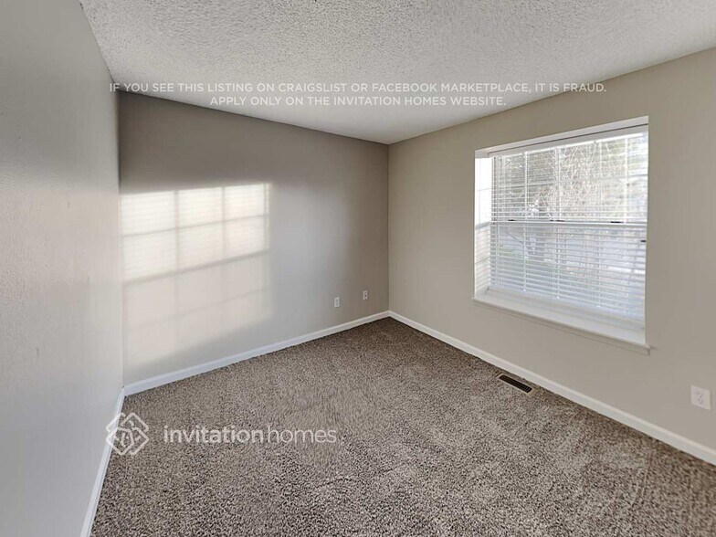 Building Photo - 17215 E Wagontrail Pkwy