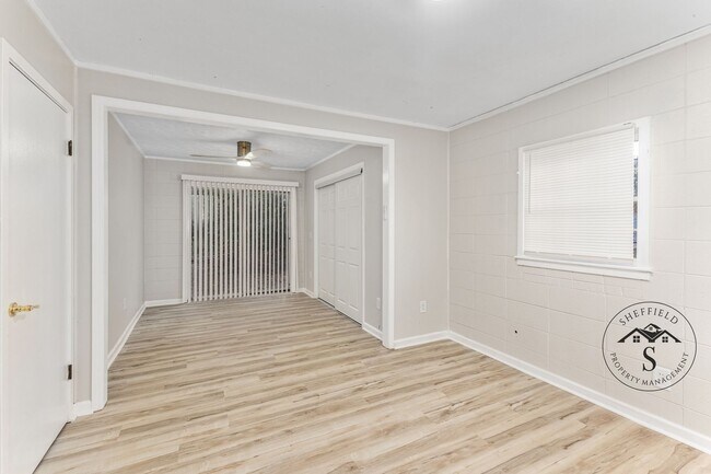 Building Photo - 5511 Canberra Ave