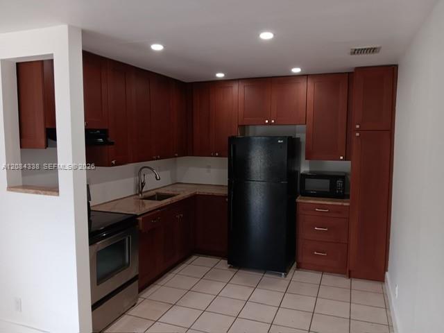 Building Photo - 6480 SW 25th St
