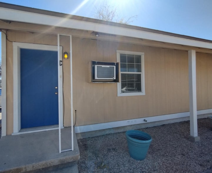 Primary Photo - 1204 Bundrant Dr