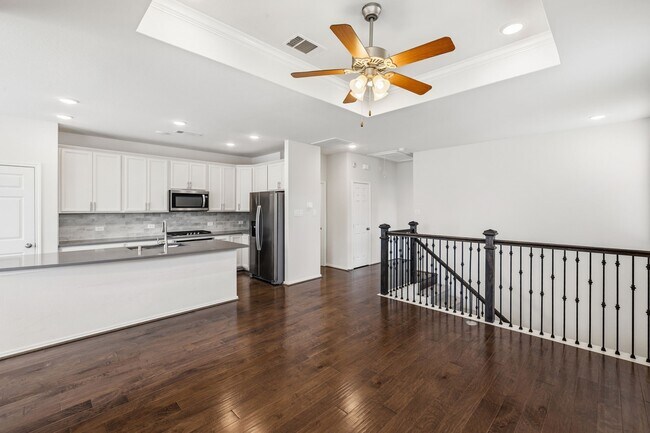 Building Photo - 3104 Roseland Terrace Ln