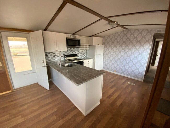 Building Photo - Charming Mobile Home with Casita in Serene Chaparral, NM