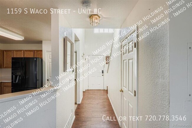 Building Photo - 1159 S Waco St