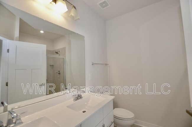 Building Photo - 1122 Newell Towns Ln
