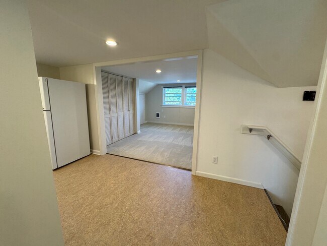 Building Photo - 17511 100th Ave SW
