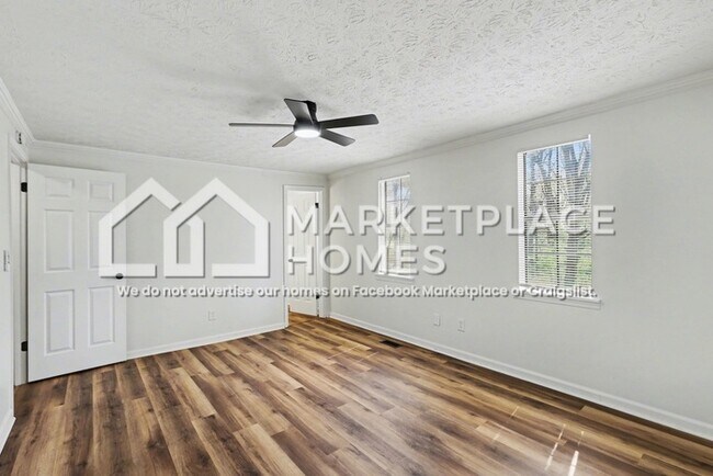 Building Photo - 5841 Pair Ct