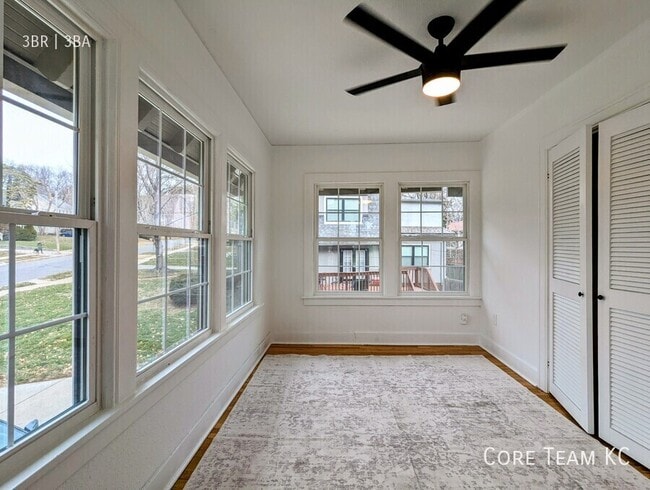 Building Photo - 1120 Ward Pkwy