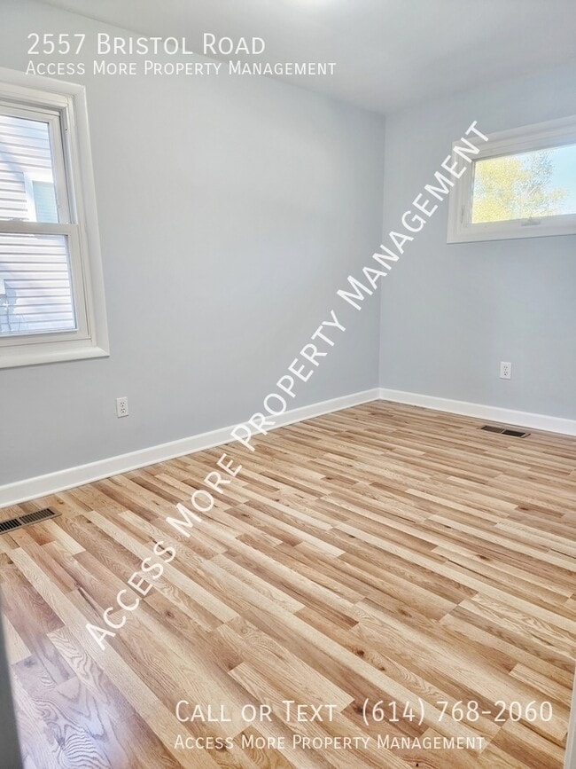 Building Photo - 2557 Bristol Rd