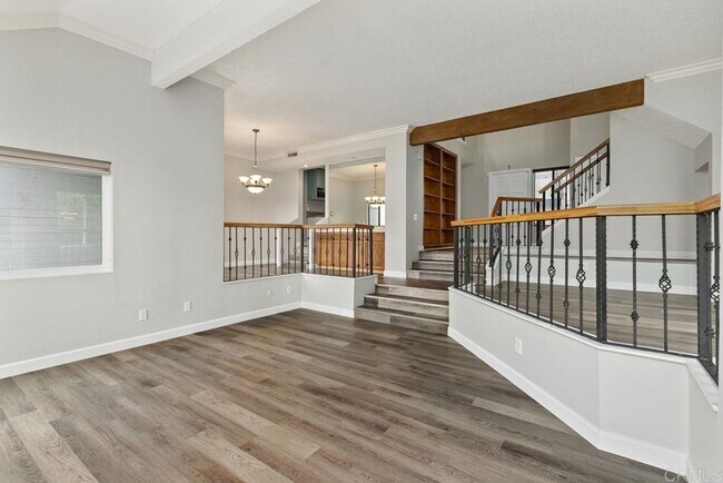 Building Photo - Cul-de-Sac Canyon View Gem – Fully Remodeled 3BR with Vaulted Ceilings in Bonita Villas