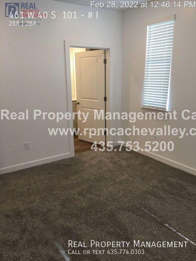 Building Photo - 461 W 40 S