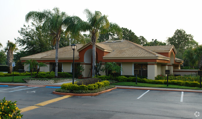 Building Photo - Sanctuary At Bay Hill