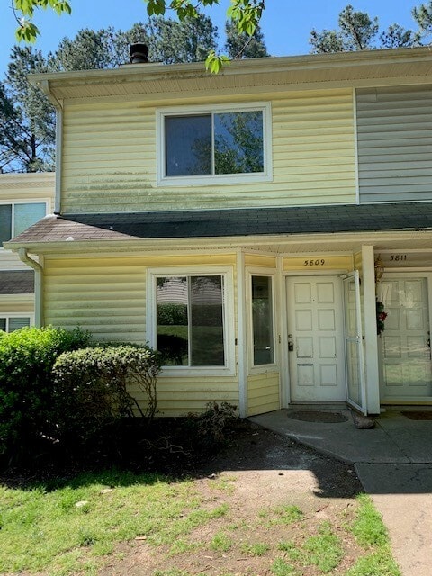 Building Photo - 5809 Shady Grove Cir