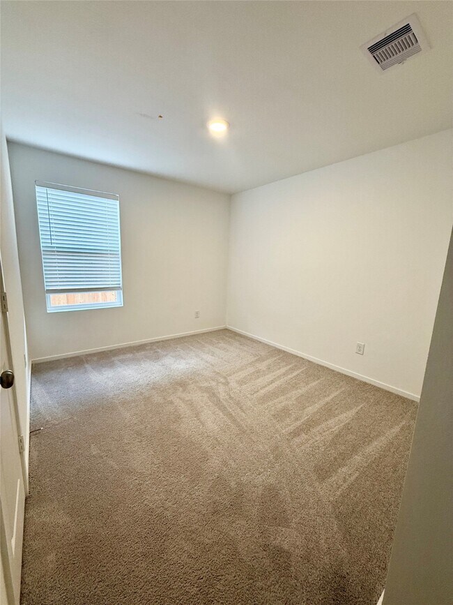 Building Photo - 28730 Texas Plns Dr