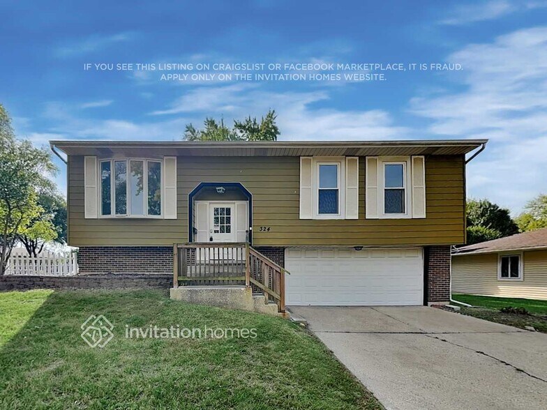Primary Photo - 324 Waverly Dr