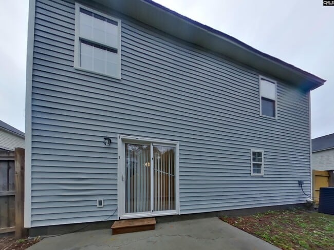 Building Photo - 129 Honey Tree Rd