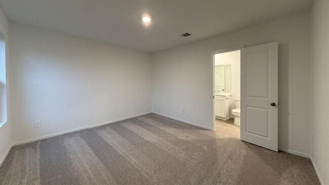 Building Photo - 1460 Cactus Rose Dr