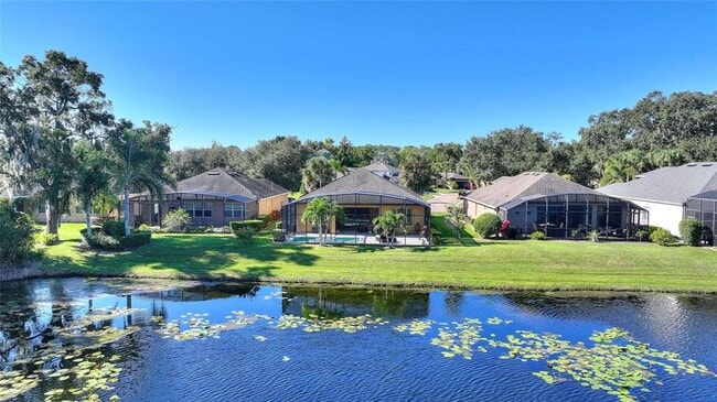 Building Photo - 576 Cantabria Dr