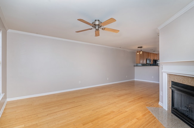 Building Photo - **Available in March!** 3 Level Townhome with Garage in Brier Creek