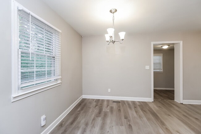 Building Photo - 209 Nila Dawn Ave