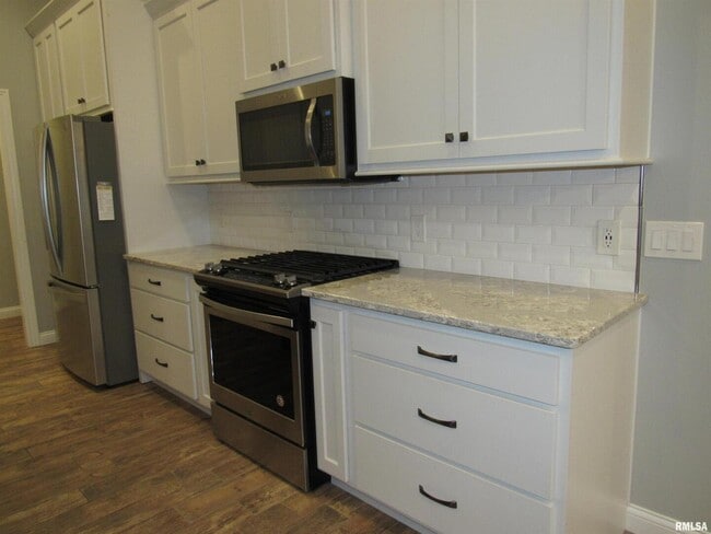 Building Photo - 1659 Celtic Ct