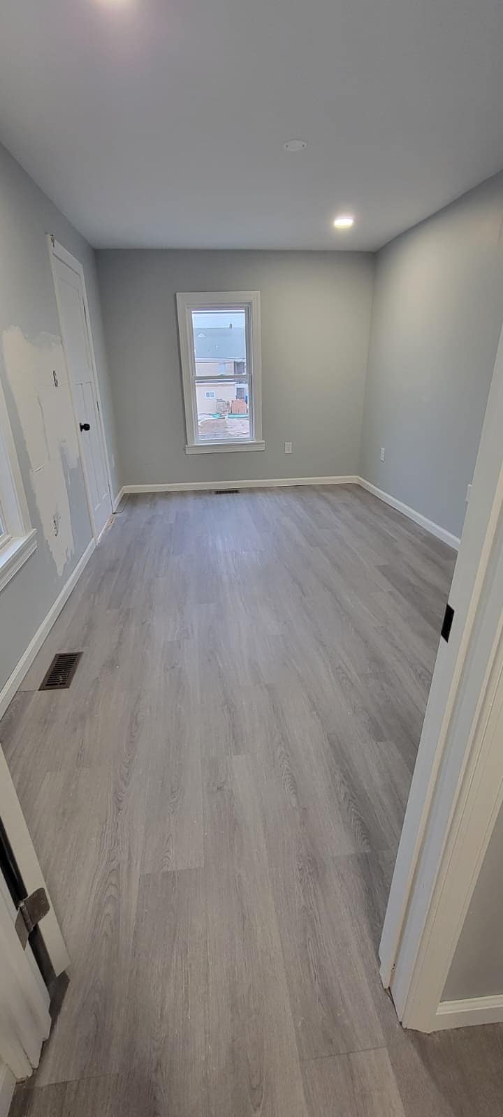 Bedroom #1 - 516 George St