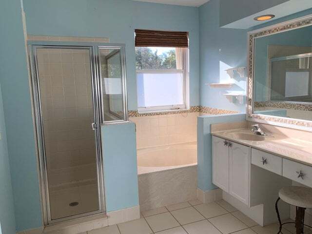 Building Photo - 5202 Victoria Cir